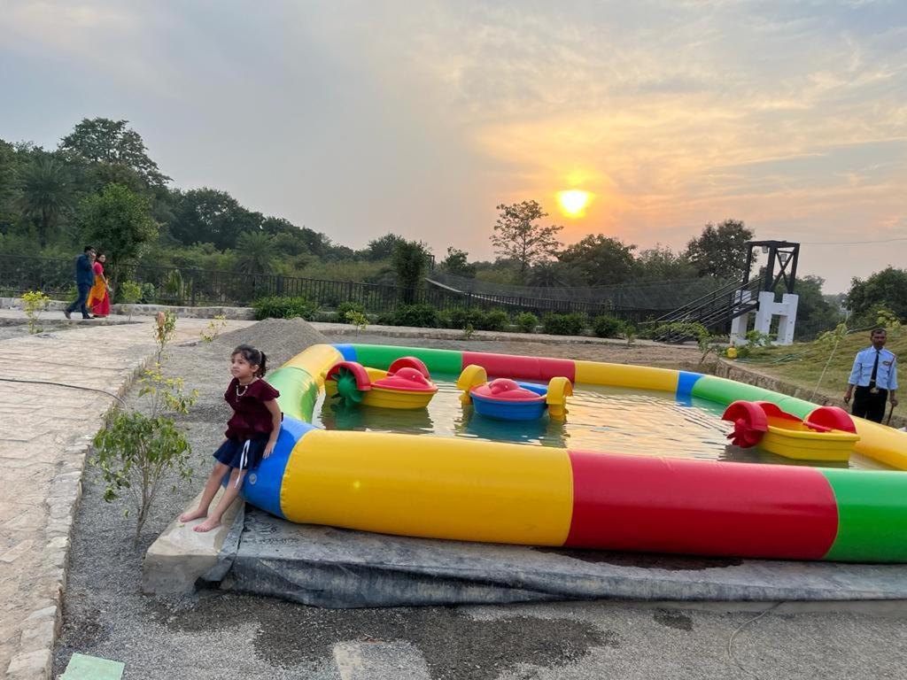 Hotel Eco Park Rewa ภายนอก รูปภาพ