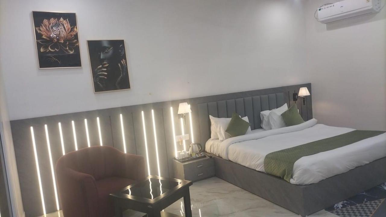 Hotel Eco Park Rewa ภายนอก รูปภาพ